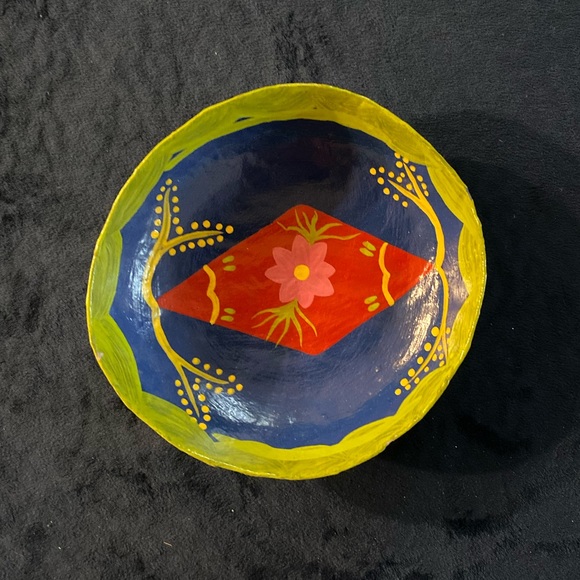 Handmade Coaster and Bowl set - Picture 4 of 4